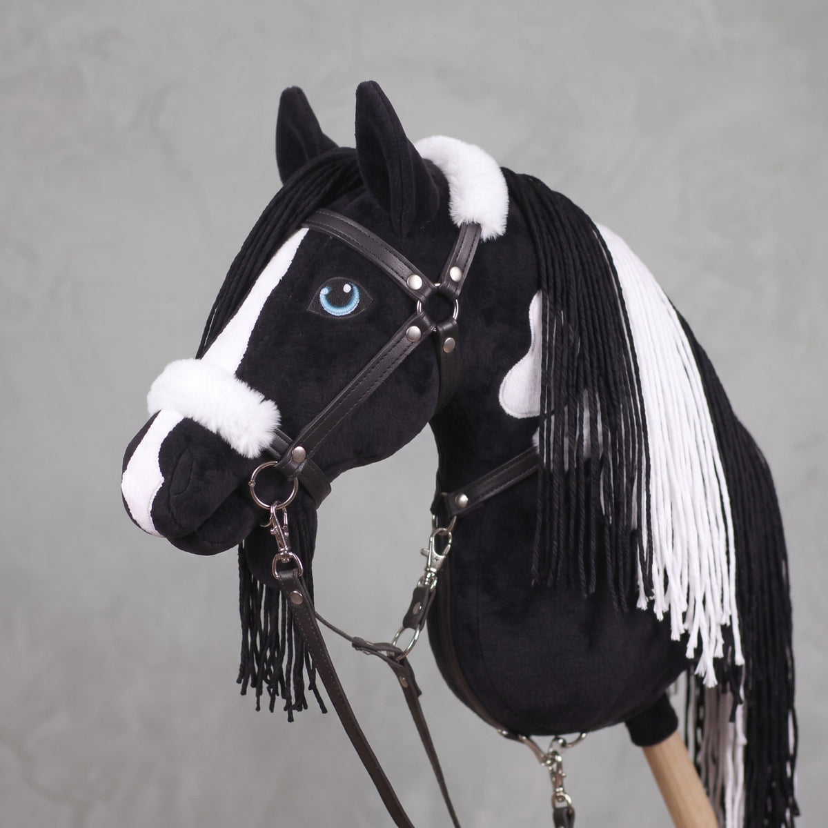 Black and White Stick Horse Toy, Pinto Hobby Horse for Kids Pretend Play, Blue Eyed Horse Lover Gift, Fluffy Halter Included