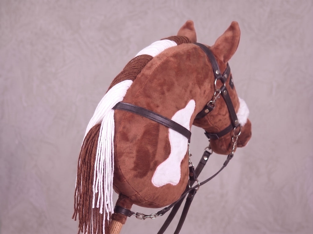 Brown and White Stick Horse Toy, Pinto Hobby Horse for Kids Pretend Play, Fluffy Halter Included, Horse Lover Gift