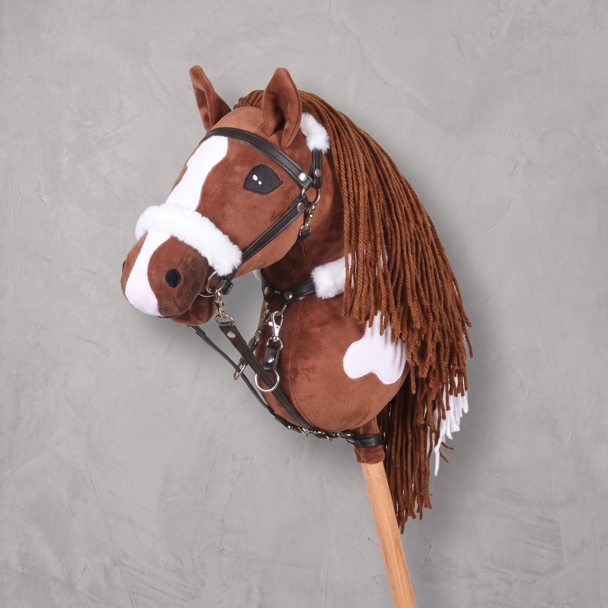 Brown and White Stick Horse Toy, Pinto Hobby Horse for Kids Pretend Play, Fluffy Halter Included, Horse Lover Gift